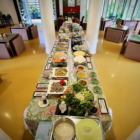 A-Te Chumphon Hotel - Sha Plus Ngoại thất bức ảnh