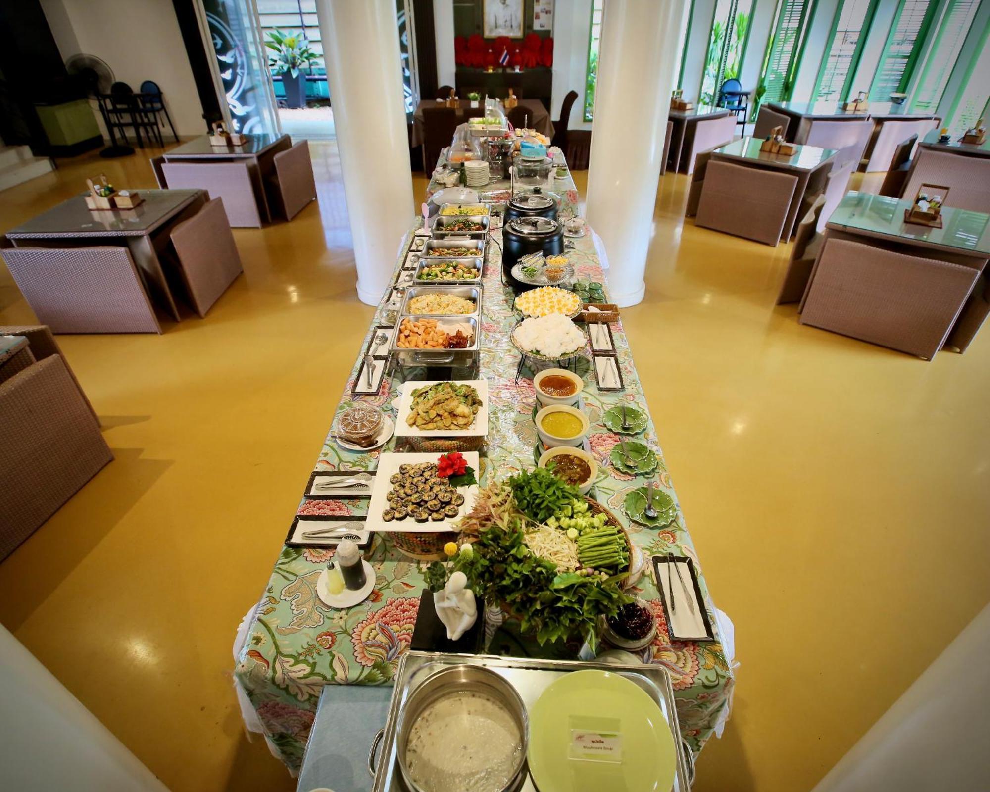 A-Te Chumphon Hotel - Sha Plus Ngoại thất bức ảnh